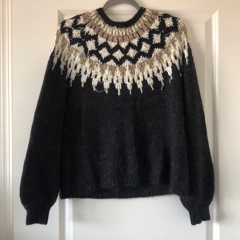 Small soft unique design sweater